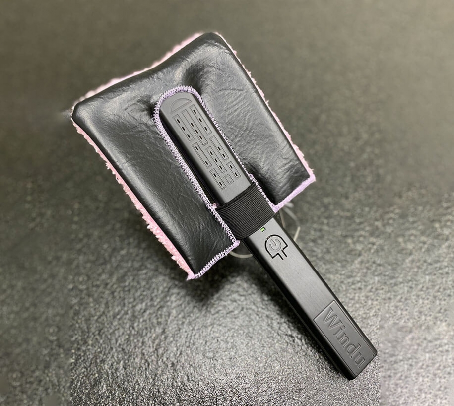 Portable UVC-LED Sanitizer with Duster-2