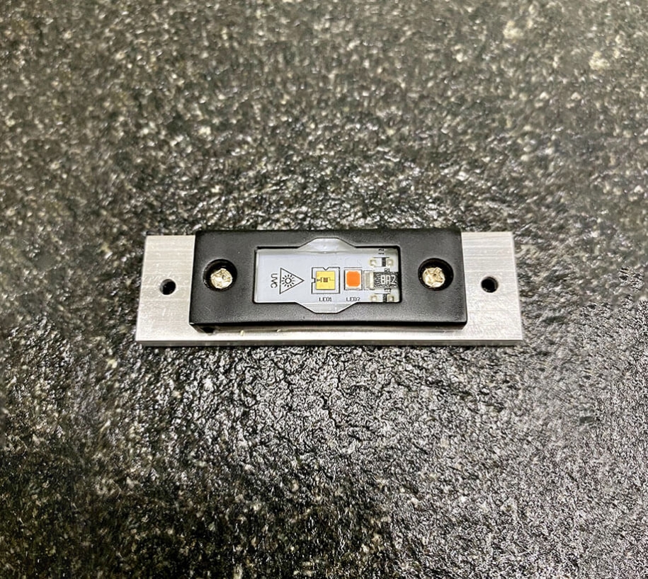 Portable UVC-LED Sanitizer with Duster-3